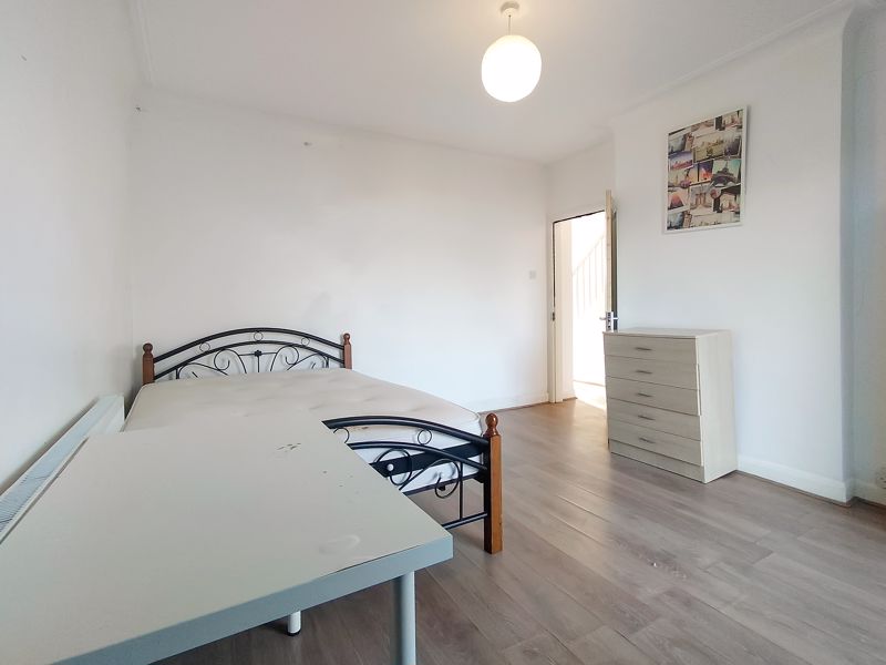 Photo 6- click for photo gallery